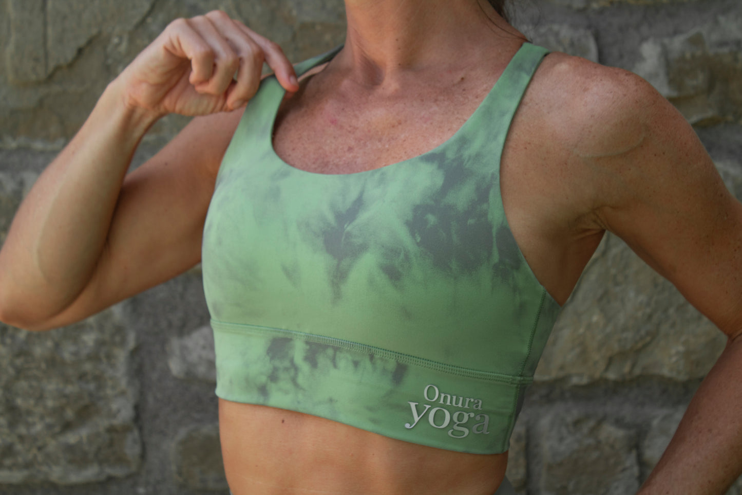 Top Deportivo Estampado Tie-Dye de Espalda Cruzada con Almohadillas Extraíbles